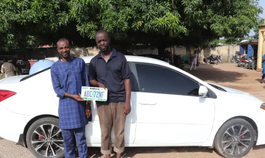 Police arrest two suspects for car theft in Niger